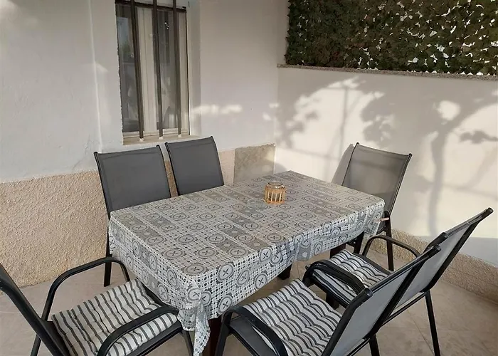 House Antonio In *