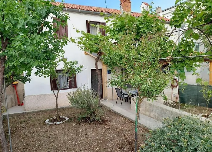 House Antonio In *