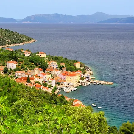 Дом отдыха House Antonio In Miholascica