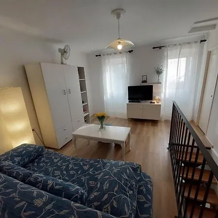 House Antonio In Дом отдыха Miholascica
